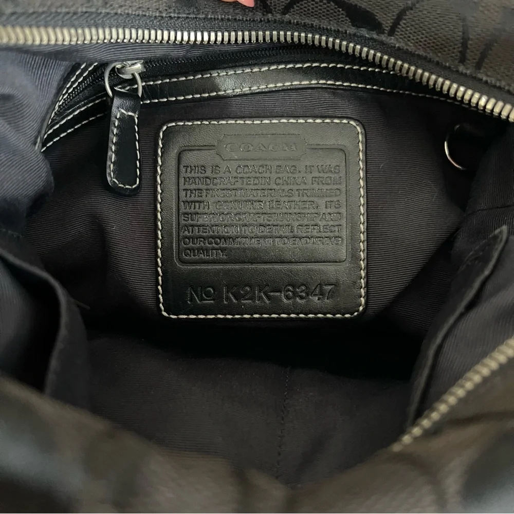 VTG Coach Black Canvas Signature Monogram Crossbody Bag White Stitching K2K-6347 - Picture 14 of 15